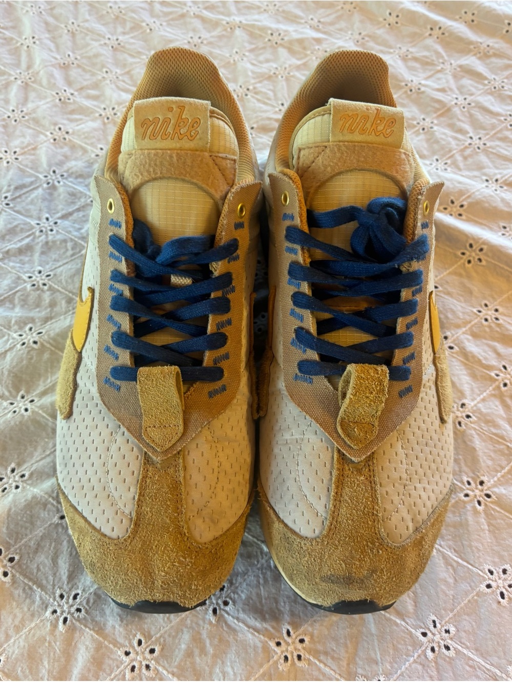 Nike Air Max Pre-Day WarmCore Low Top Sneakers Beige/Tan Yellow Blue DO2381-737